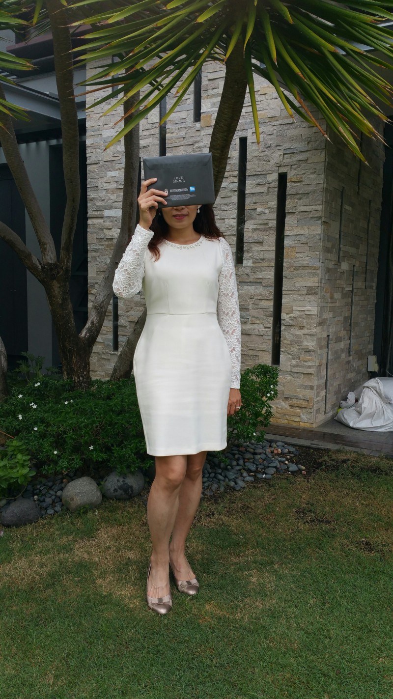 like the overall white dress look. Very comfortable and eleg...
