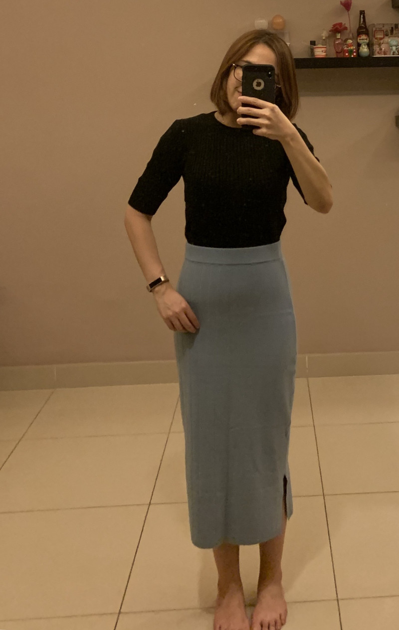 Slim and nice sky blue knit dress