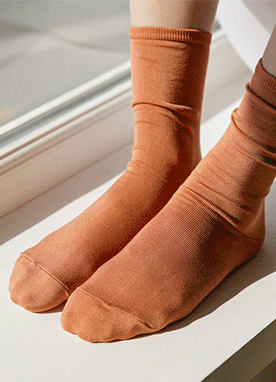 8 Color Basic Socks
