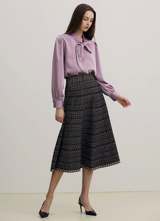 [The Onme] Metallic Flare Knit Skirt