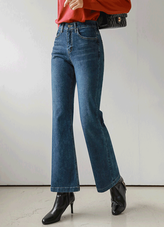 Elastic Waist Brushed Lining Boot-Cut Jeans