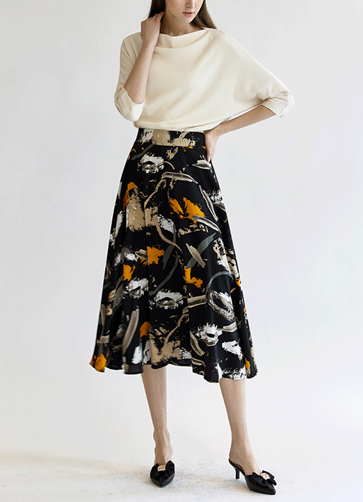 [The Onme] Elastic Back Waist Brush Stroke-Print Flare Skirt 