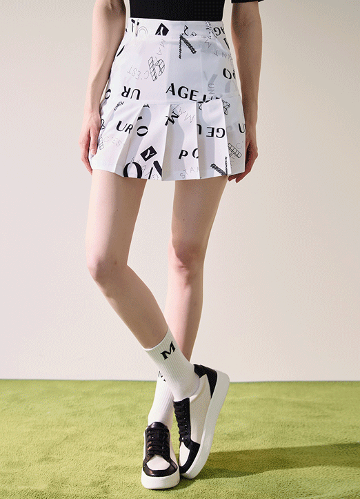 [QoG] Allover Letter Print Pleats Skirt w/ Inner Shorts