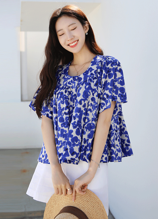 Cool Summer Vibe Shirring Flare Blouse