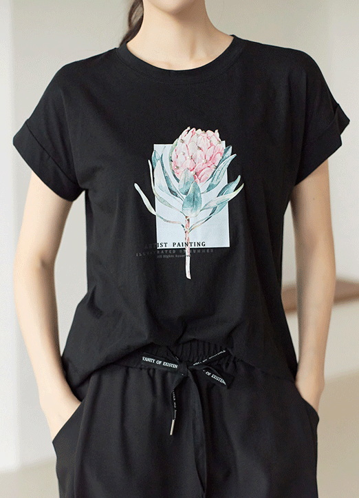 Pearl Embellished Lotus Graphic Cotton T-Shirt