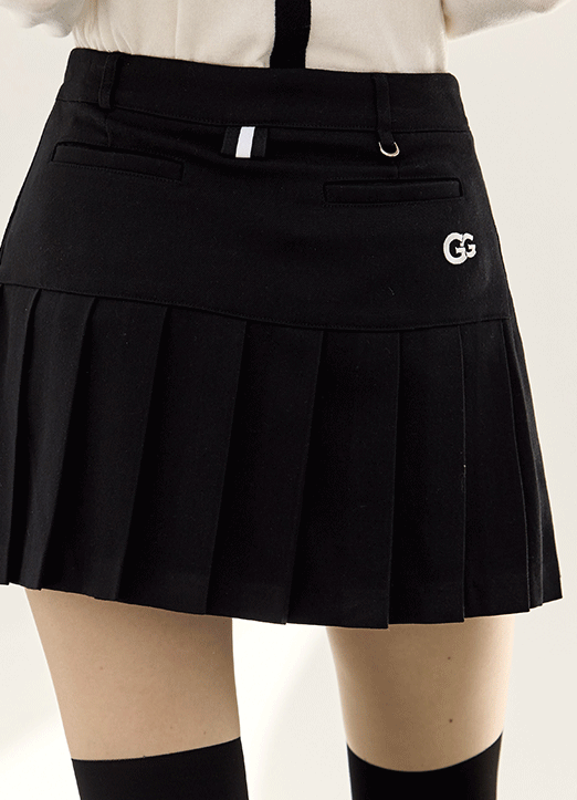 [QoG] Knife Pleated Skirt w/ Inner Shorts