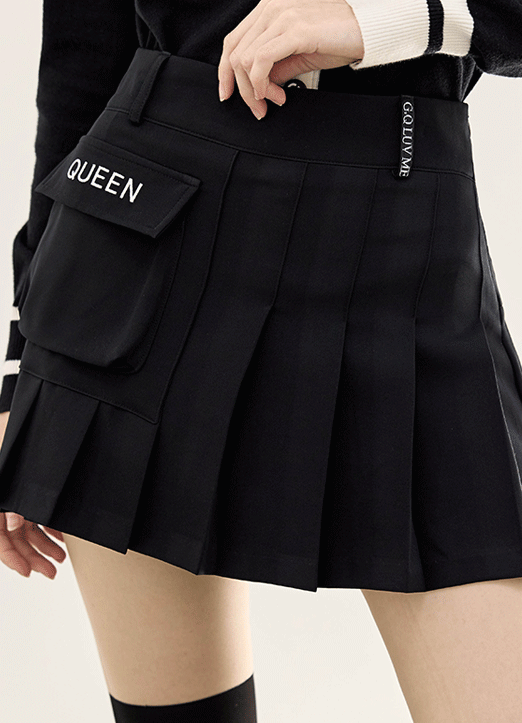 [QoG] Lettering Cargo Pocket Front Pleats Skirt w/ Inner Shorts