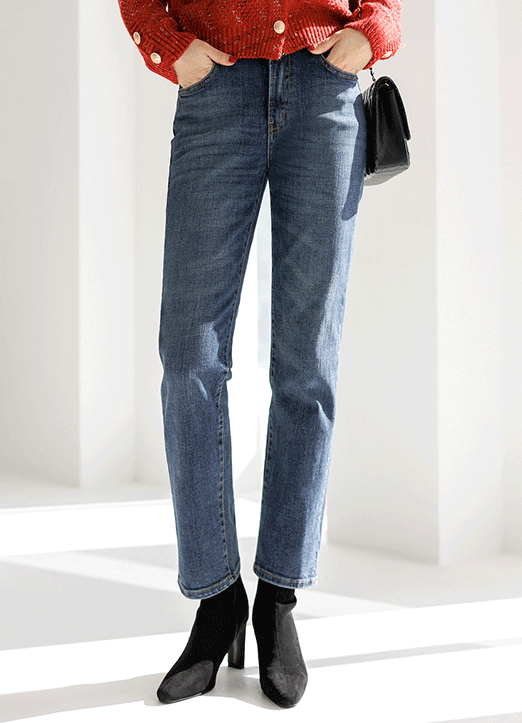 Mid Rise Elastic Waist Slim Straight Jeans