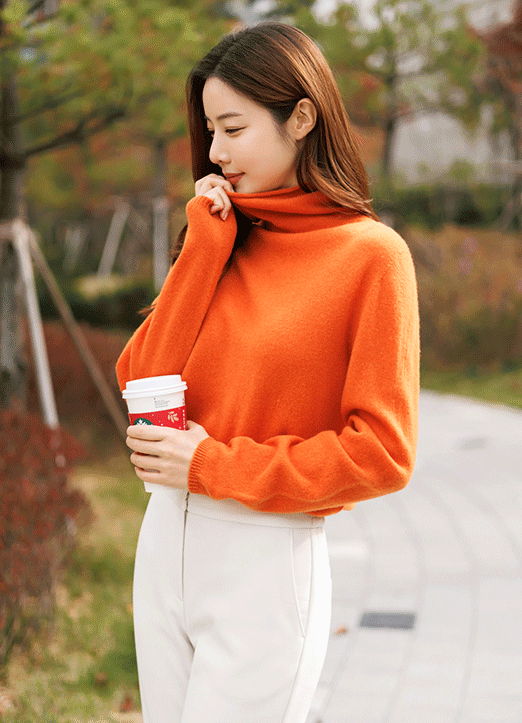 (8 Colors) Wool100 Seamless Turtleneck Knit Top