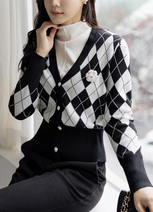 Black & White Argyle Knit Cardigan w/ Flower Brooch