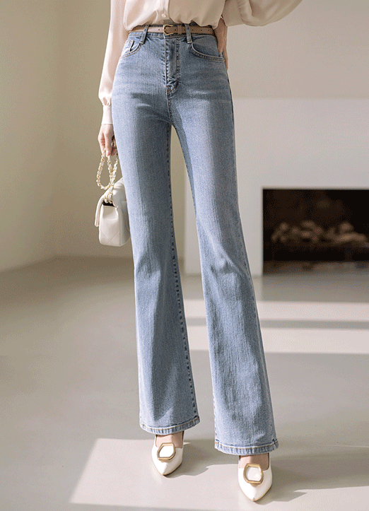Elastic Waist High Rise Slim Boot-Cut Jeans