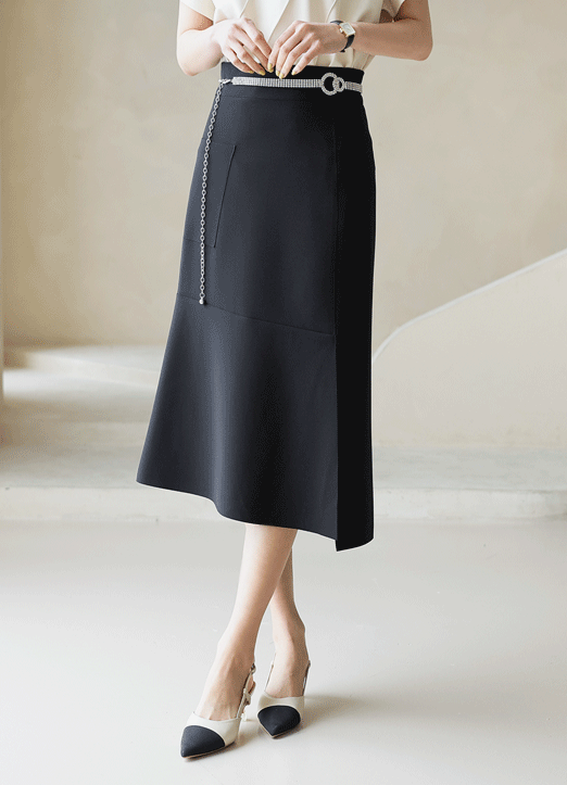 [The Onme] Side Long Slit Patch Pocket Paneled Skirt
