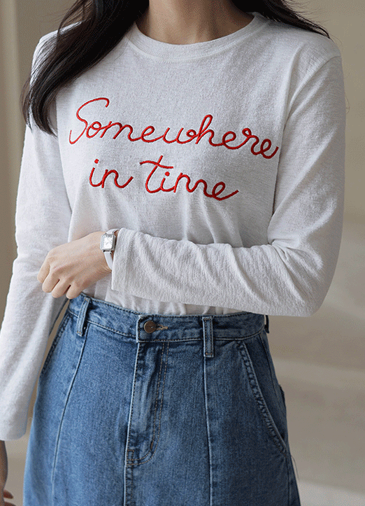 [Theonme] Contrast Embroidered Lettering Slub T-Shirt