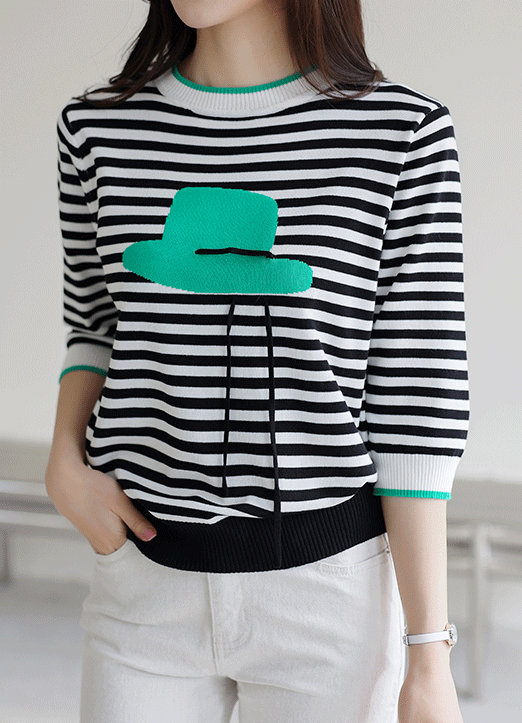 [The Onme] Hat Pattern 3/4 Sleeve Striped Knit Top