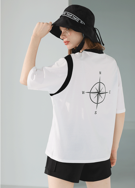 [QoG] Contrast Trim Compass Back T-Shirt