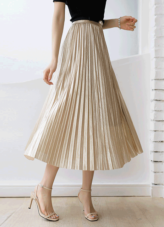 Elastic Waist Gold Metallic Pleated Skirt