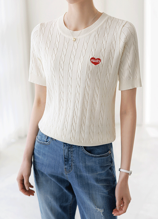 [The Onme] Ribbed Edge Embroidered Heart Cable Knit Top
