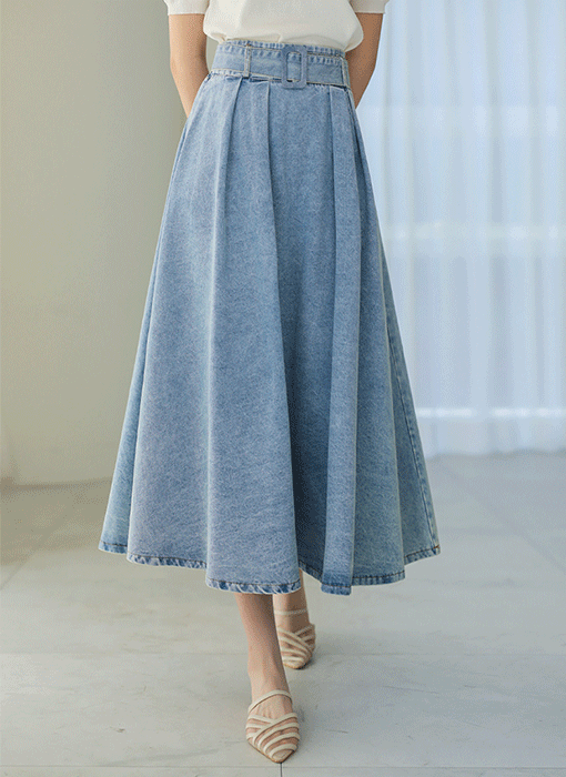 Dancing Flare Denim Skirt w/ Belt