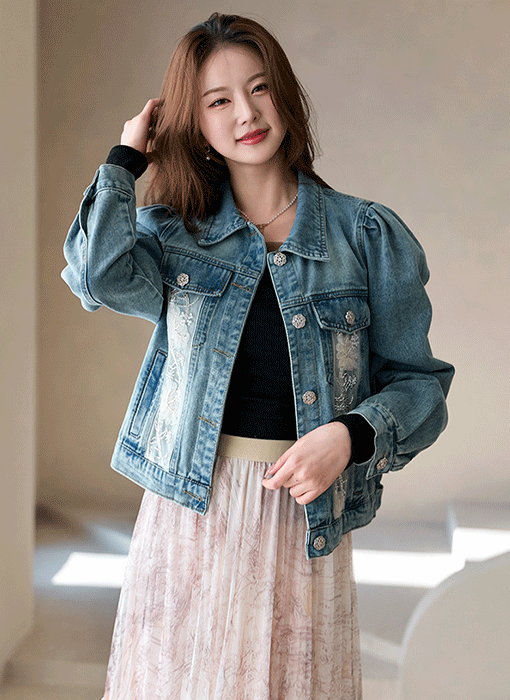 Lace Bloom Cropped Denim Jacket