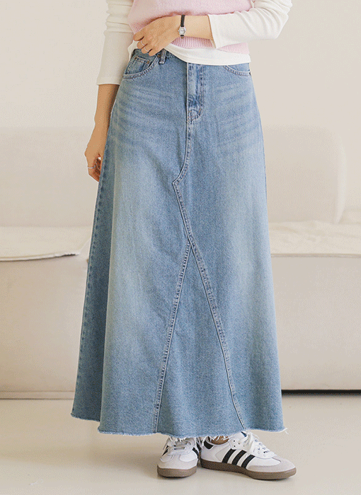 [The Onme] Raw Hem Paneled Maxi Denim Skirt