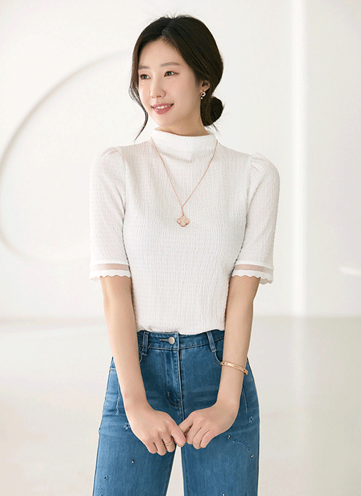 [LouisAngel] Embossed Jacquard Half-Sleeve Tee 