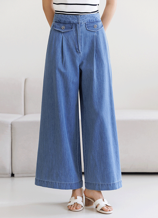 [The Onme]  ShineFlare Wide-Leg Jeans