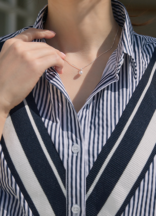 Freshwater Pearl Pendant Silver Necklace