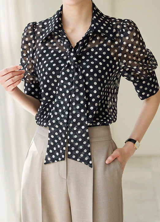 [Louis Angel] Polka Dot Ribbon Tie Puff Sleeve Blouse