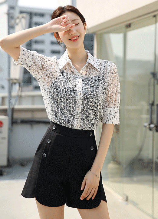 [Louis Angel] Sheer Petite Floral Jacquard Lace Blouse