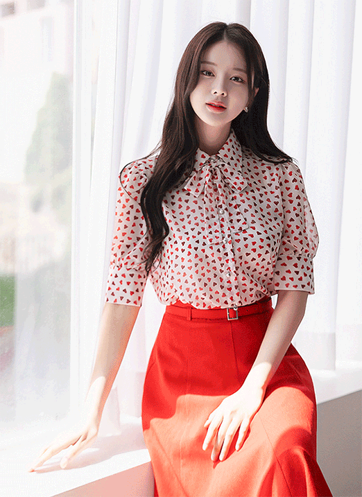 [LouisAngel] Allover Petite Heart Chiffon Blouse w/ Tie