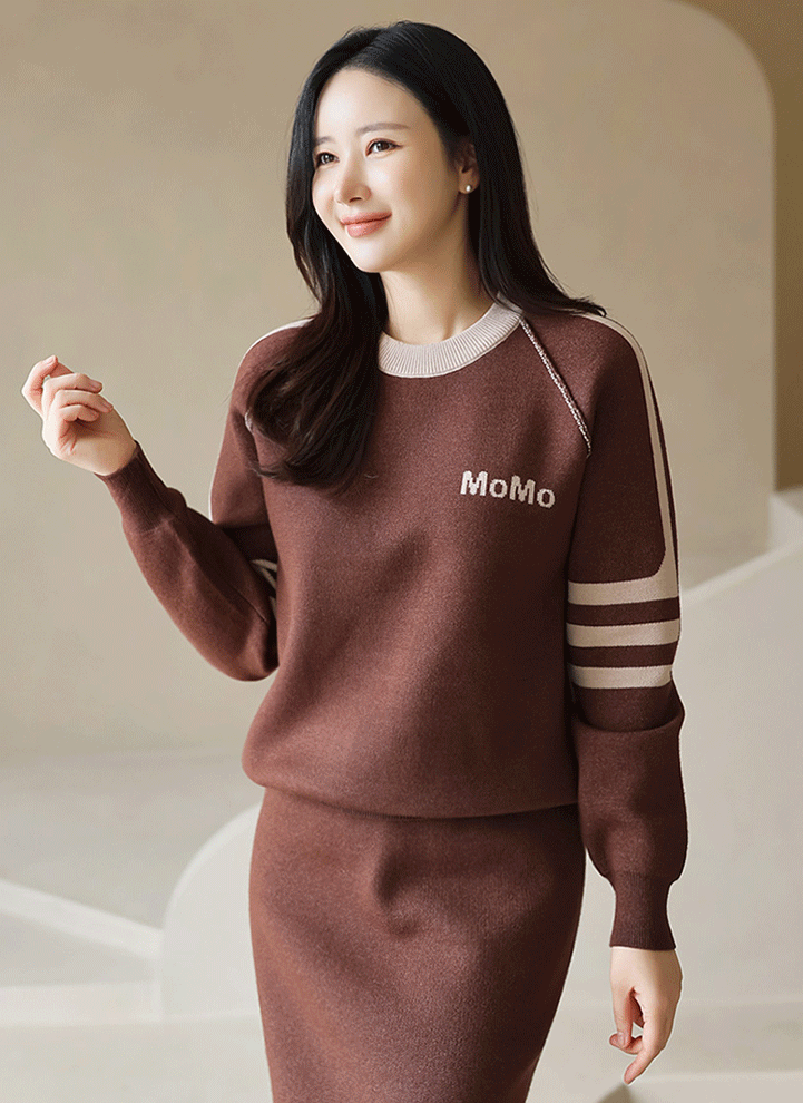 [SET] Lettering Detail Knit Top & Knit Skirt