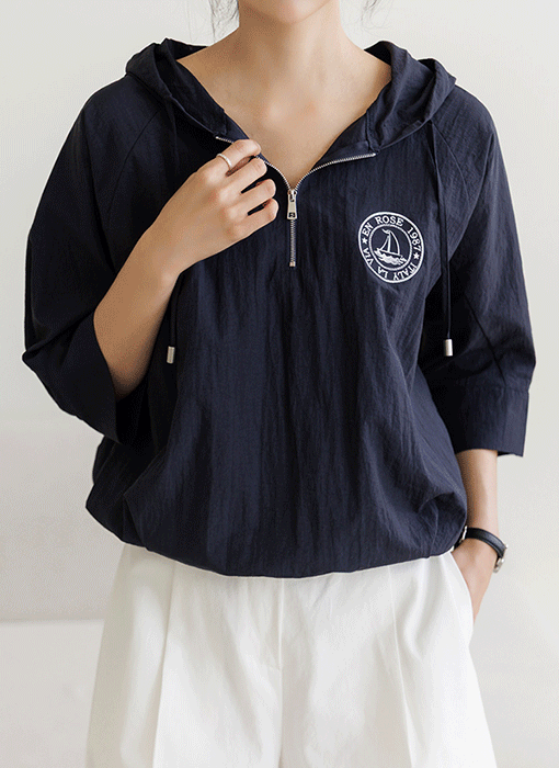 [The Onme] Nylon Breeze Half-Zip Hoodie