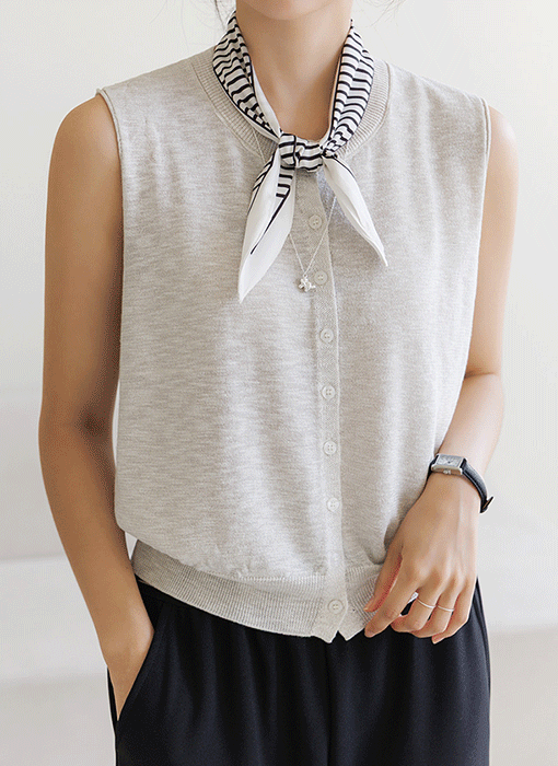 [The Onme] (4 Colors) Pearl Shine Knit Vest & Scarf Set