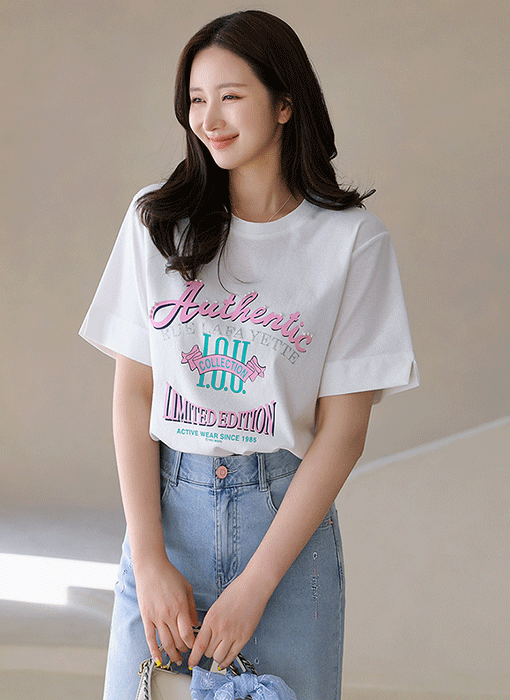 [LouisAngel] Pearl Accent Lettering Tee