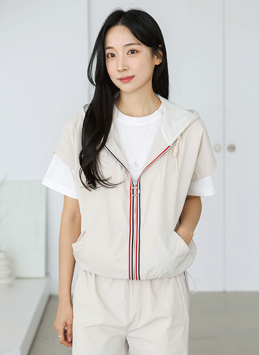 [The Onme] Contrast Tape Zip-Up Hoodie
