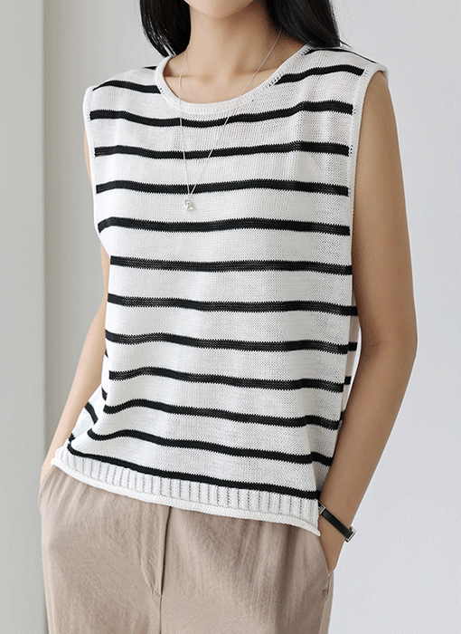 [The Onme] Back Button Stripe Sleeveless Knit 