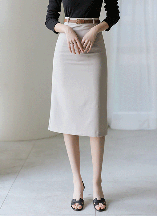 Sleek Line Belted Midi Skirt