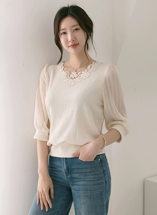 [LouisAngel] Bloom Grace Blouson Top