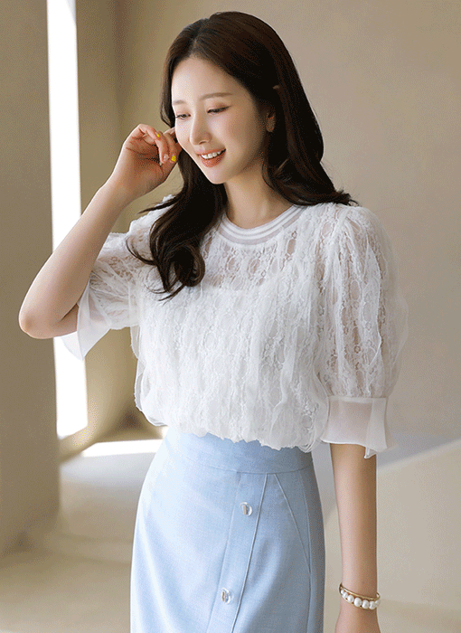 [LouisAngel] Bloomveil Textured Lace Blouse