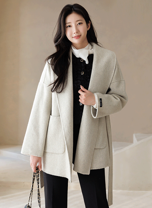Modern Shawl-Collar Wool Wrap Coat