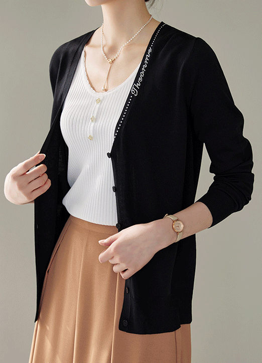 [Louis Angel] (4 Colors) Silver Lettering V-Neck Soft Touch Knit Cardigan