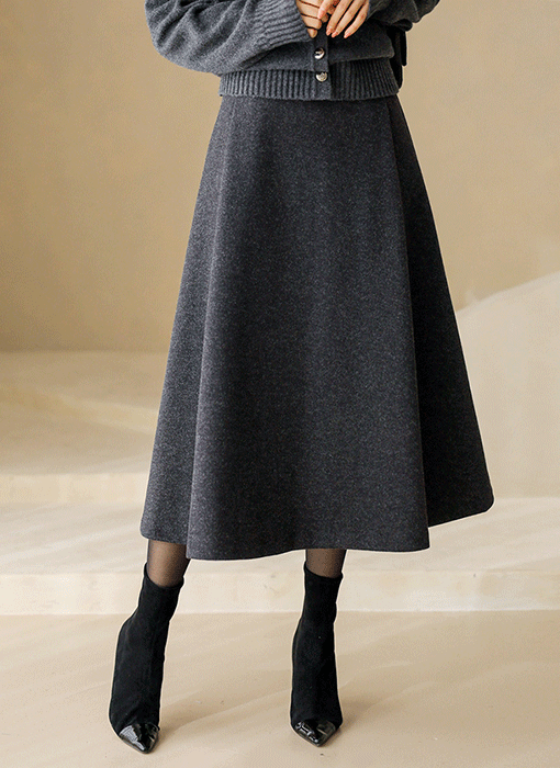 Elegant Warm Wool-Touch Flare Skirt