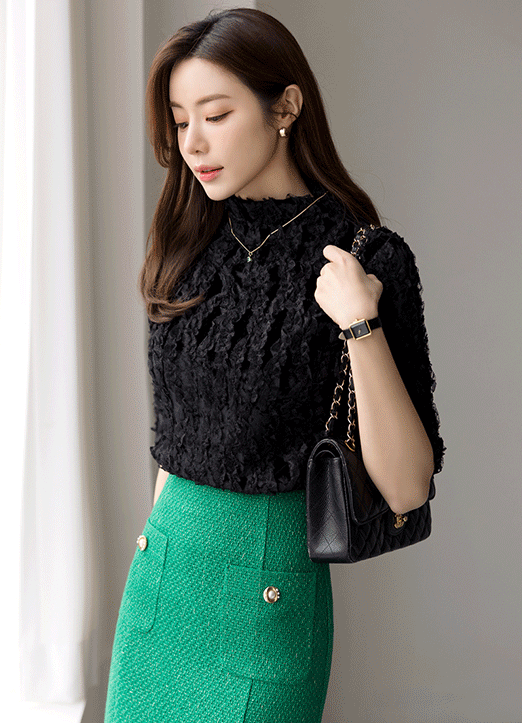 [Louis Angel] Lace Frilled Half Sleeve Velvet Top