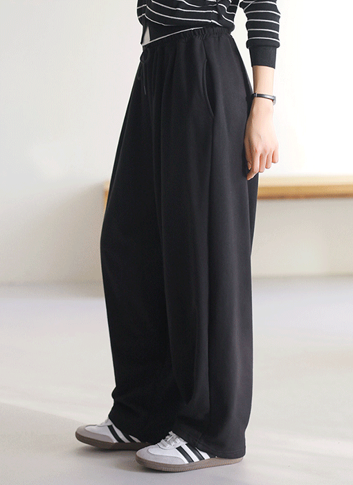 [The Onme] Relaxed Flow Wide Banding Pants