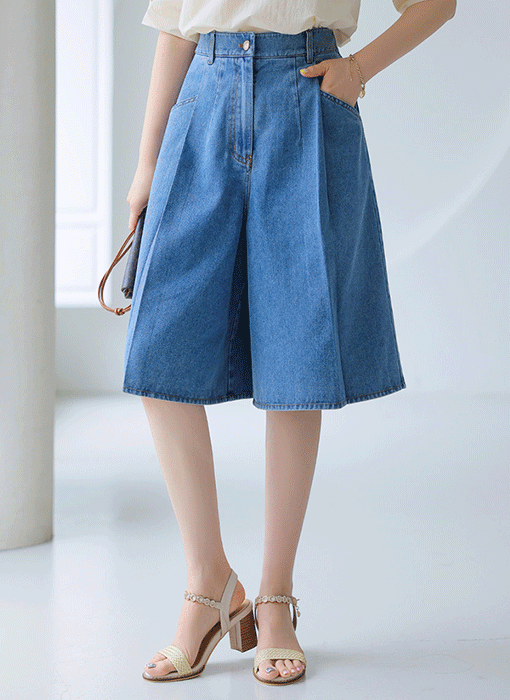 Tailored Flare Bermuda Denim Shorts