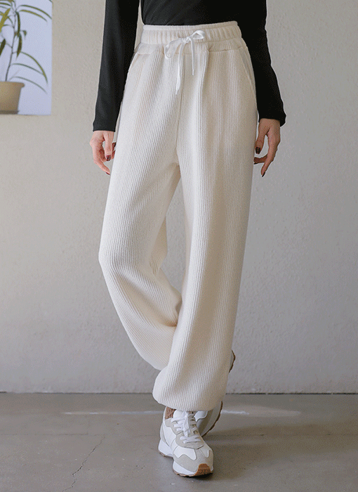 [The Onme] Corduroy Texture Cozy Jogger Pants