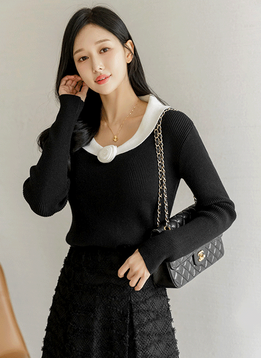 Rose Collar Contrast Rib Knit Top