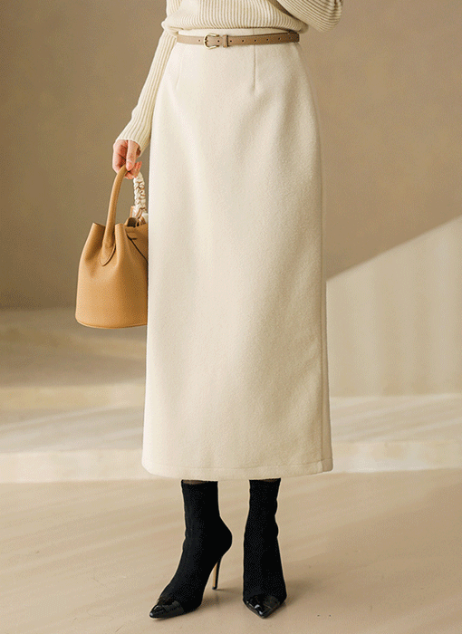 Warm Touch Minimal H-Line Skirt