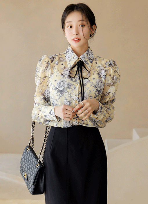 Rosette Veil Jacquard Sheer Blouse