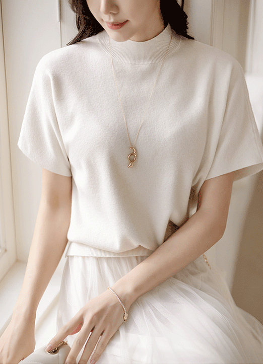 Simple Mock Neck Raglan Half Sleeve Knit Top